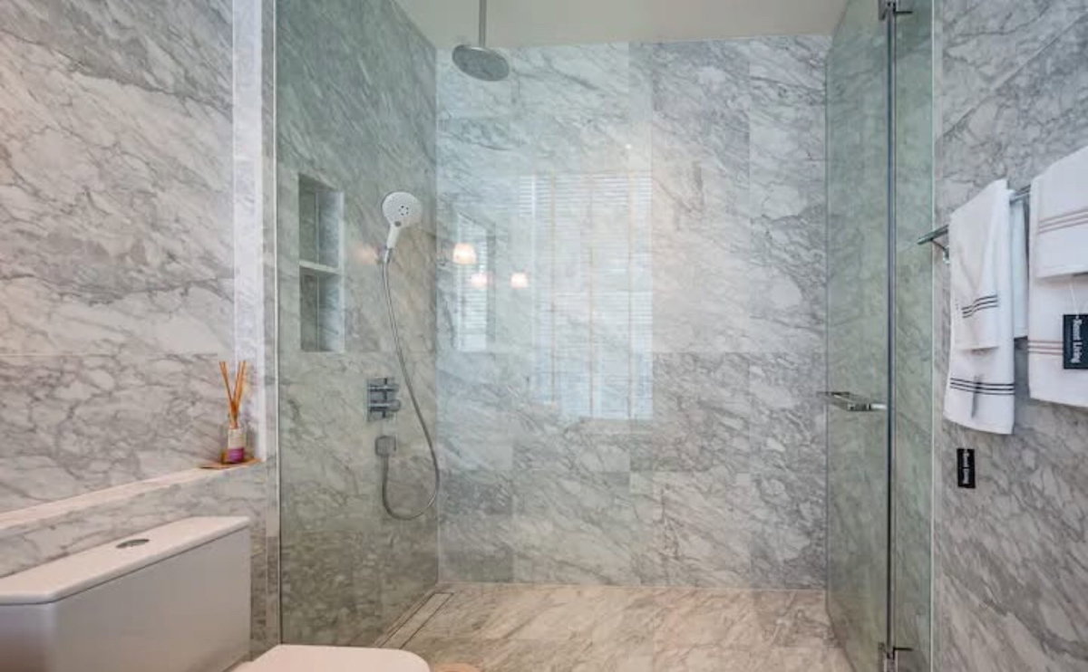 picture KHUN by YOO inspired by Starck  - 8/11