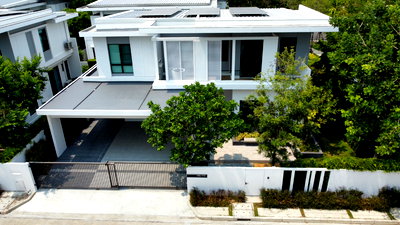 เช่าบ้านเดี่ยว สมุทรปราการ : ให้เช่าบ้านเดี่ยว โครงการ มัณฑนา บางนา กม.15  **190,000 บ./ด. **   4นอน5น้ำ 1ห้องแม่บ้าน 4ที่จอดรถ   พท. 90 ตร.ว.  พท.ใช้สอย 280 ตร.ม. 