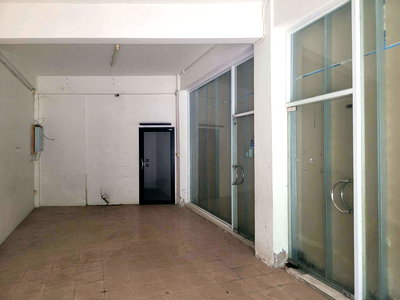 อาคารพาณิชย์ ชลบุรี : ตึกแถว 20 ตร.วา ตึกแถว  ชลบุรี เมืองชลบุรี ชลบุรี 8M