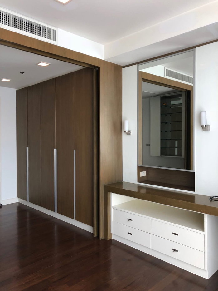 รูป Nusasiri Grand Condo เอกมัย  3ห้องนอน 3ห้องน้ำ ชั้น9 ขนาด167ตรม 85,000/เดือน - รูปที่ 28/31