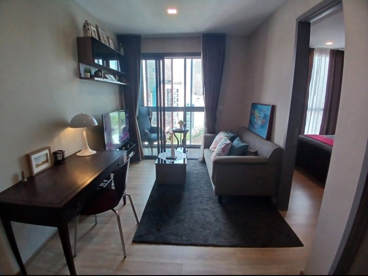 รูป 🚨 ห้องใหญ่ Rare! Taka Haus 46 ตร.ม. ใกล้ BTS เอกมัย โทร 063-6165390 - รูปที่ 3/7