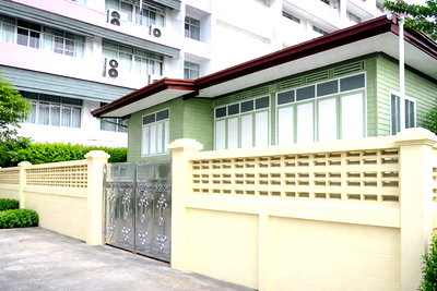 เช่าบ้านเดี่ยว ม.สยาม : ราชภัฏบ้านสมเด็จเจ้าพระยา 200 ม. MRT อิสระภาพ 11-17 บ้านเช่า 2 หลัง 7นอน 4 น้ำ 60ตรว. 240ตร.ม. ใกล้ BIG C อิสรภาพ 199ม.