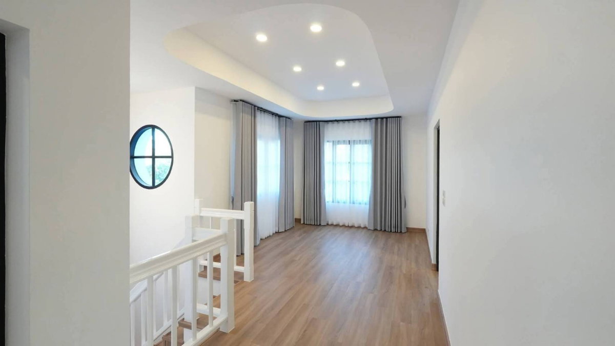 รูป บ้านเดี่ยวหลังใหญ่ หมู่บ้านมัณฑนา รังสิตคลอง 2 ต.ประชาธิปัตย์ อ.ธัญบุรี ปทุมธานี ถนนรังสิต-นครนายก หลังมุมต้นโครงการ แต่งสวย - รูปที่ 14/22