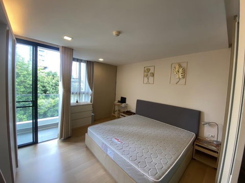 [Sale with Tenant! Long Contract P-140896] Liv@49 near BTS Thong Lo Watthana 085-592-2897 Line: @easythaihome