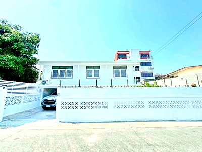 เช่าบ้านเดี่ยว ซอยปุณณวิถี (สุขุมวิท 101)  : รีโนเวทใหม่บ้านเดี่ยว 2 ชั้น 3-4นอน 2 น้ำ ใกล้ BTS อุดมสุข 900 ม.ทรู ดิจิทัล พาร์ค 900 ม. และตลาดอุดมสุข 1 กม. 62 ตร.วา. 250 ตร.ม.