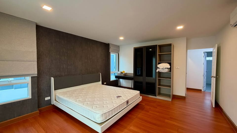 รูป HR3386ทาวน์โฮม 3 ชั้น แต่งครบสไตล์ Modern – พร้อมเข้าอยู่ทันที ซอยอ่อนนุช 46 – ศรีนครินทร์ 38 | ใกล้รถไฟฟ้าสายสีเหลือง - รูปที่ 7/22
