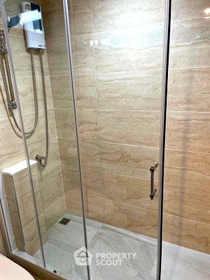 Condos for rent King's College International School Bangkok : 2-BR Condo at Bangkok Garden in Chong Nonsi (ID 2813877)