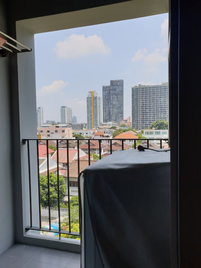 picture Rent Chapter one The campus Ladprao 1 - 8/11