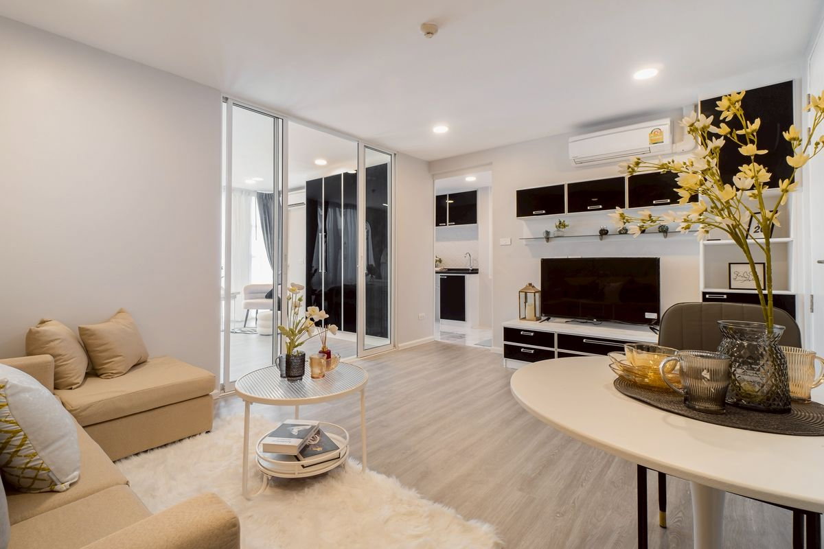 รูป S1016 🔥 📍ขายด่วน The Raffles Condo Ladprao  ใกล้ MRT ภาวนา เพียง 2.49 ล้านบาท - รูปที่ 2/10