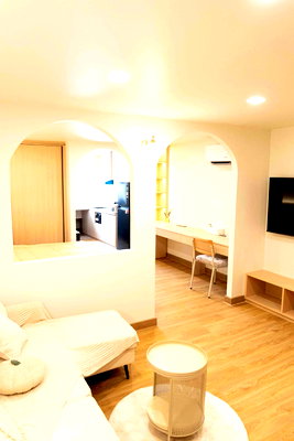 Condos for sale 700 Year Sports Arena Chiang Mai : Srithana 2 Condo for sale !,Near Maya,Nimman ,Cmu,Old city 