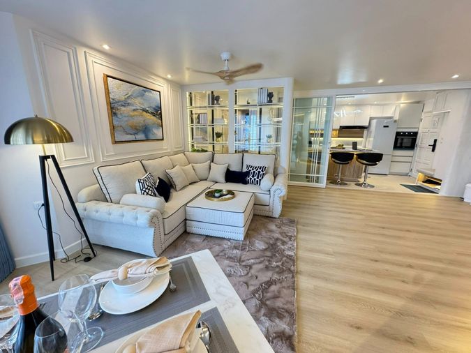 Newly renovated spacious 3 bedroom condo at Bangkok Garden for rent