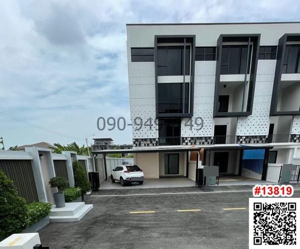 4-story townhome for rent at The Harmony Ramintra 62, near Sinpattaya Hospital.