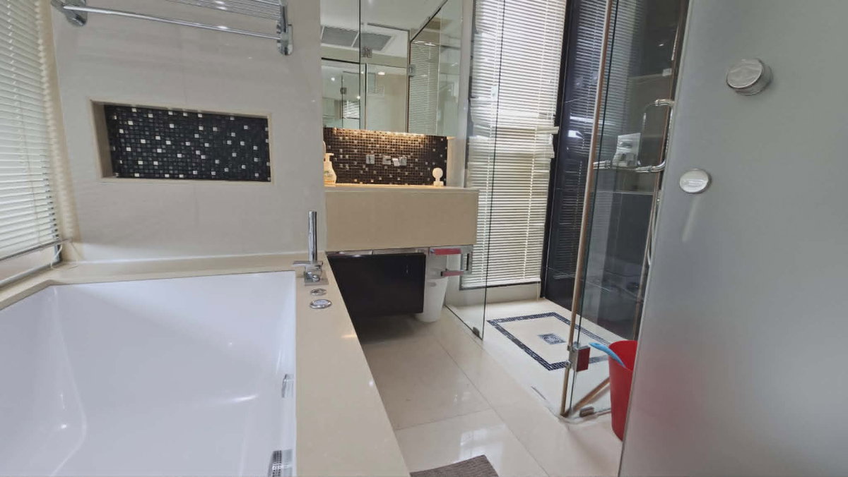 picture The Address Sukhumvit 28 for Rent, BTS Phrom Phong  2b 2b - 16/16