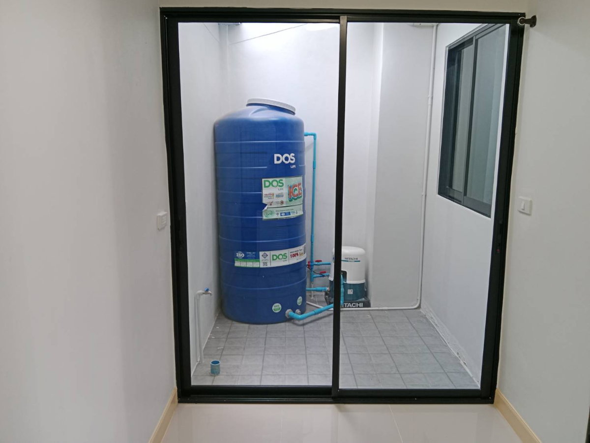 รูป 🏡 ทาวน์โฮม 4 ห้องนอน สมุทรสาคร รีโนเวทใหม่ จอดรถ 2 คัน | ดี พลัส - รูปที่ 7/18