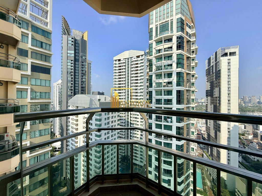 รูป Ideal 24 | Beautiful 3 Bedroom Luxury Condo in Phrom Phong - BR15898CD - รูปที่ 17/58