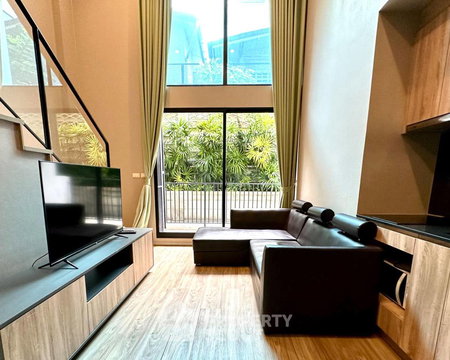 1-BR Condo at Blossom Condo @ Sathorn-Charoenrat near BTS Surasak (ID 1749714)