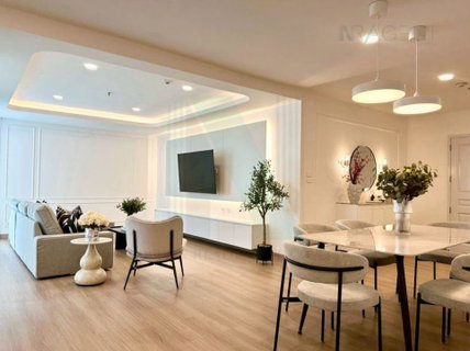 รูปภาพ ให้เช่าคอนโด แกรนด์ หลังสวน  อาคาร 1 ชั้น 18 3 ห้องนอน ขนาด 146 ตรม ใกล้ โรงเรียนมาแตร์เดอีวิทยาลัย