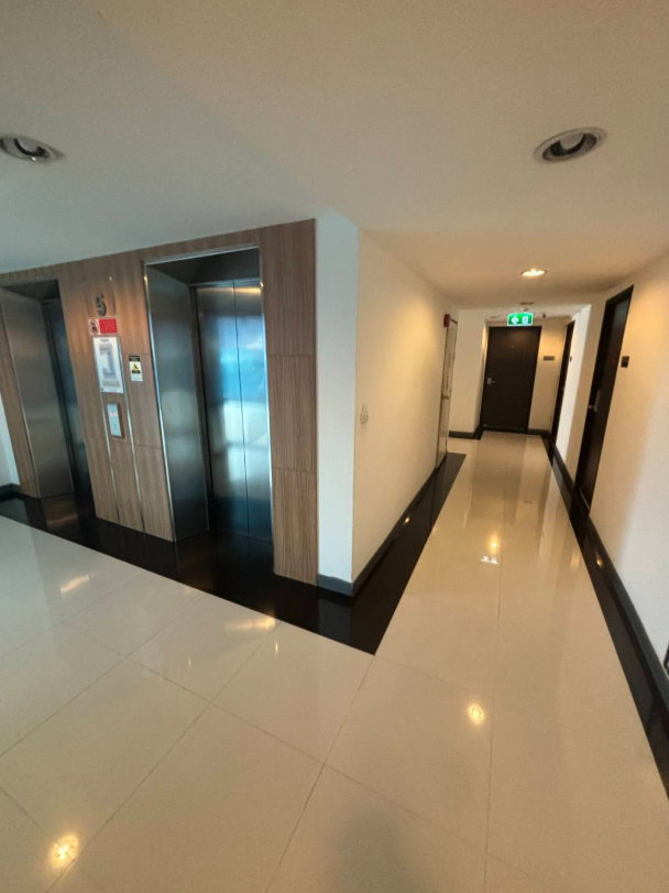 รูป 🔴SI2492🟡 ขายถูกมาก👍 Chateau In Town Sukhumvit 62/1 💛🧡 ✅แอดไลน์ @930jwqti (มี @ ด้วย) แอดมินตอบไว - รูปที่ 13/17