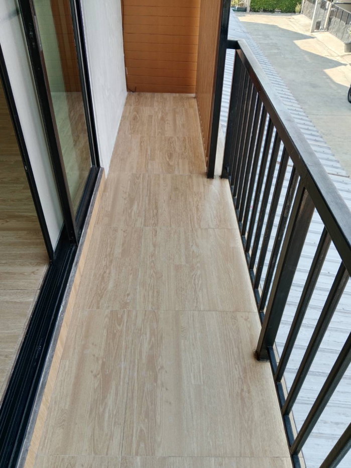 รูป 🏡 ทาวน์โฮม 4 ห้องนอน สมุทรสาคร รีโนเวทใหม่ จอดรถ 2 คัน | ดี พลัส - รูปที่ 12/18