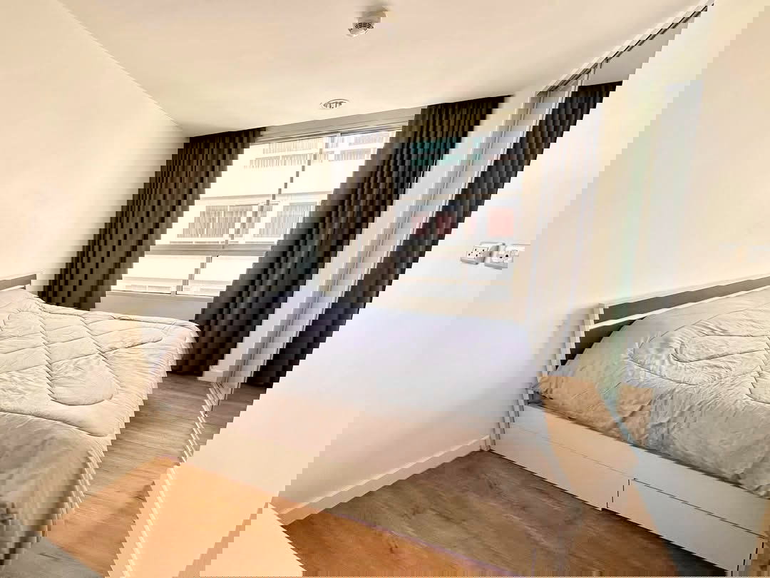 รูป code : H230 ว่างแล้ว!! คอนโดให้เช่า เดอะ คริส 7 รัชดา ซอย 17 (The Kris 7 Ratchada 17) | ใกล้ MRT สุทธิสาร 500 ม. ห้องส่วนตัว ตรงข้ามทางหนีไฟ - รูปที่ 1/14