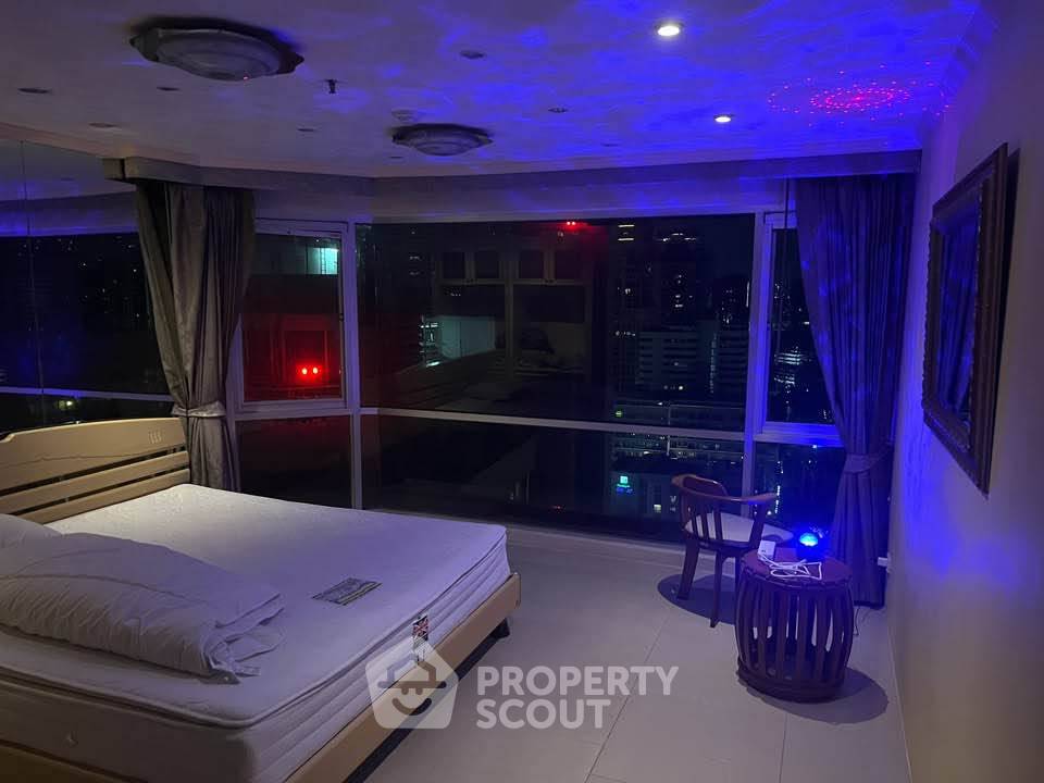 รูป คอนโด 1-ห้องนอน ที่ สุขุมวิท สวีท คอนโดมิเนียม ใกล้ BTS นานา (ID 2816066) - รูปที่ 6/6