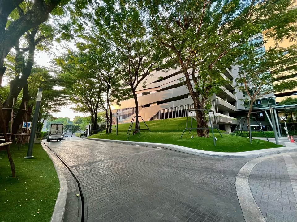 รูป 🌿 ให้เช่าคอนโด Rhythm Sukhumvit 42 ห้องมุม ขนาดใหญ่ 45 ตร.ม. วิวเมือง ใกล้ BTS เอกมัย✨ - รูปที่ 18/19