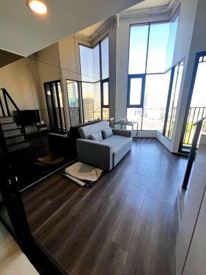 Condos for rent : KnightsBridge Space Ratchayothin Duplex Condo for Rent 36 sqm near BTS Call 063-6165390