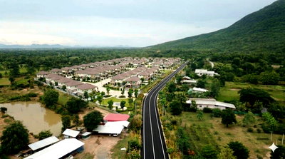 Land for sale Nong Phai, Khon Kaen : Land for sale: 9 rai, 2 ngan, mountain view — the most beautiful plot in the area.