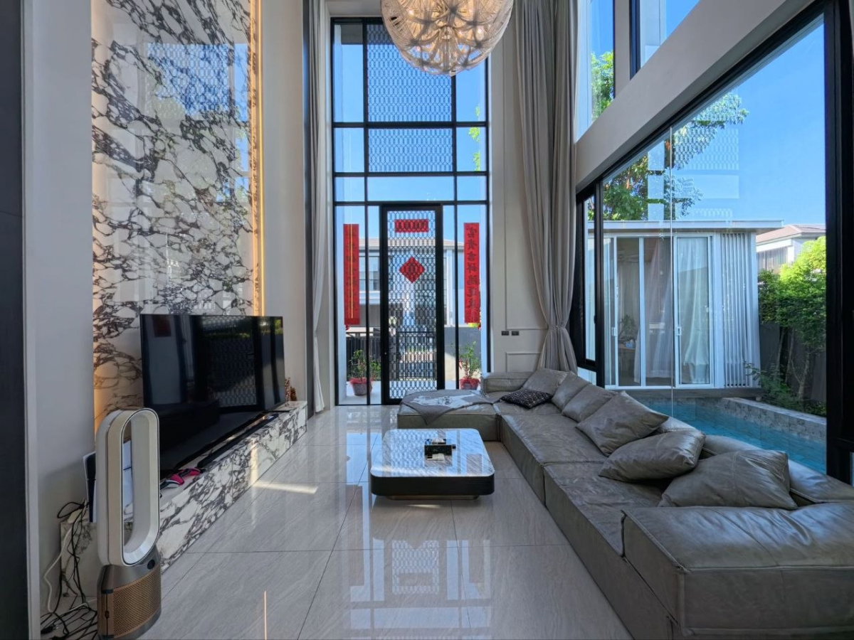 picture Belgravia exclusive pool village  - 9/20