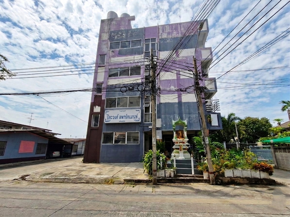 รูป ขายอพาร์ทเม้นท์ 4 ชั้น และ บ้าน 2 หลัง ซอยชูชาติอนุสรณ์ ถนนเลี่ยงเมืองปากเกร็ด บางตลาด ปากเกร็ด นนทบุรี - รูปที่ 4/10