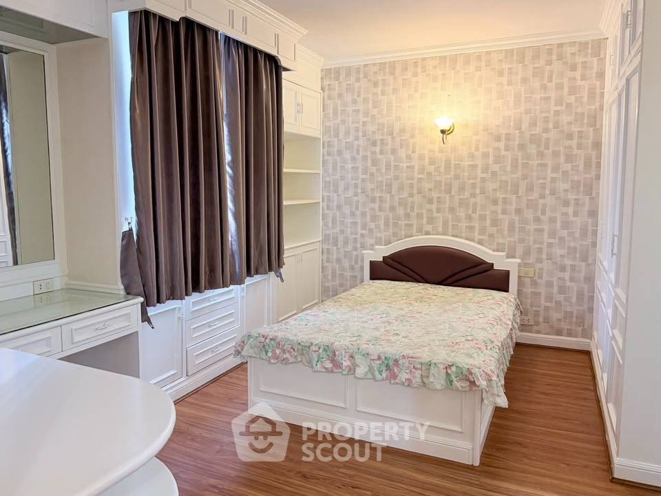 รูป คอนโด 2-ห้องนอน ที่ ลาส โคลินาส ใกล้ BTS อโศก (ID 2817887) - รูปที่ 8/11
