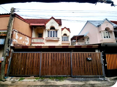 Houses for sale Chachoengsao : FOR SALE  HOUSE PROPERTY  1360000 BAHT.
