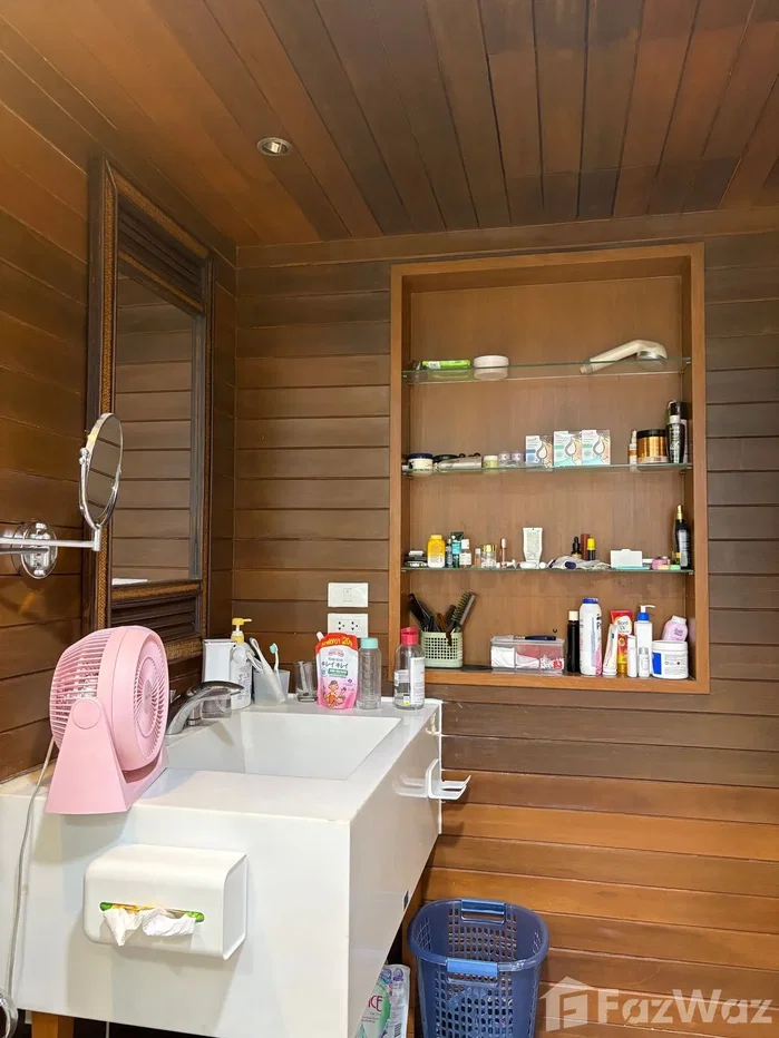 รูป ขาย ทาวน์เฮ้าส์ 4 ห้องนอน ในโครงการ บ้านกลางกรุง สาทร-นราธิวาส 6196291 - รูปที่ 3/38