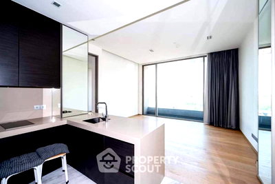 Condos for sale : 1-BR 57 Sqm Condo For Sale, Saladaeng One, 400m to MRT Silom (ID 2746339)