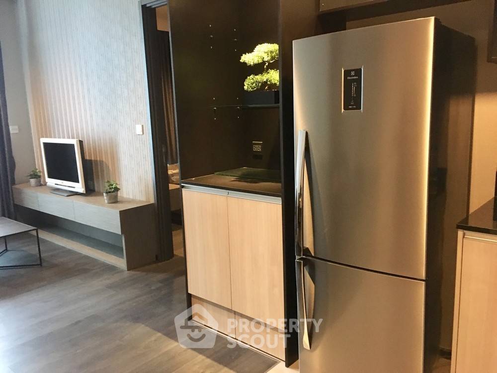 รูป คอนโด 1-ห้องนอน ที่ ดิ เอดจ์ สุขุมวิท 23 ใกล้ MRT สุขุมวิท (ID 385067) - รูปที่ 3/8