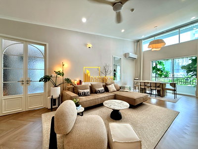 Condos for rent Sukumvit 61 : The Bangkok 61 | Wonderful 3 Bedroom Condo in Ekkamai Area - BR61280CD