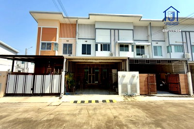 ขายทาวน์โฮม : ขายทาวน์โฮม 2 ชั้น หมู่บ้านอาร์เค พาร์ค รามอินทรา-ซาฟารี ถนนเลียบคลองสอง  ใกล้แฟชั่นไอส์แลนด์