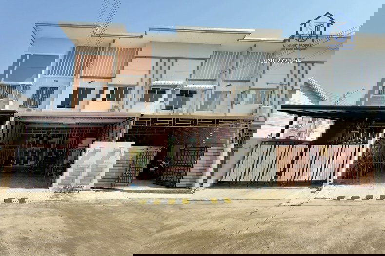 รูป ขายทาวน์โฮม 2 ชั้น หมู่บ้านอาร์เค พาร์ค รามอินทรา-ซาฟารี ถนนเลียบคลองสอง  ใกล้แฟชั่นไอส์แลนด์ - รูปที่ 1/16