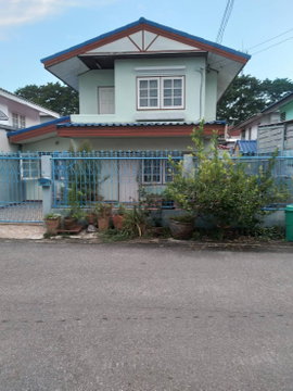 Bargain! Two-story house, 35 sq.wa, near Don Mueang Airport.