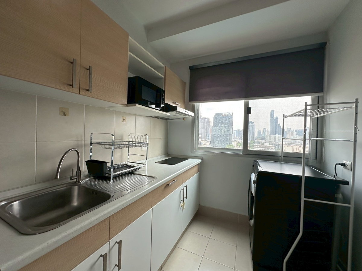 รูป 🛋️💗 1 ห้องนอนใหญ่ ห้องนั่งเล่นกว้างมาก มีครัวเป็นโซนเเยก💗🛋️ ศุภาลัยปาร์ค เอกมัย-ทองหล่อ ID LINE: @471ovhib 📲 - รูปที่ 17/35