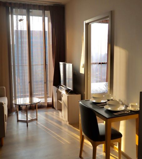 CD289/ปล่อยเช่า Oka Haus สุขุมวิท 36 คอนโดระดับพรีเมียม ชั้นสูงพิเศษ (ชั้น 40) วิวเมืองพาโนรามา