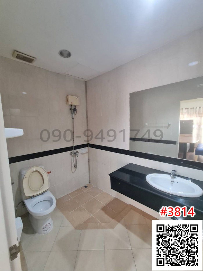 รูป ขาย เช่า ทาวน์โฮม 3 ชั้น บ้านกลางเมือง The Royal Monaco เหมาะทำโฮมออฟฟิศ ใกล้ซีคอน สวนหลวง ร.9 - รูปที่ 36/38