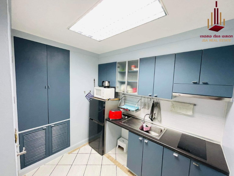picture ✨ For Rent: Baan Siri Sathorn Condo ✨  💰 Only 18,000 THB/month - 5/6