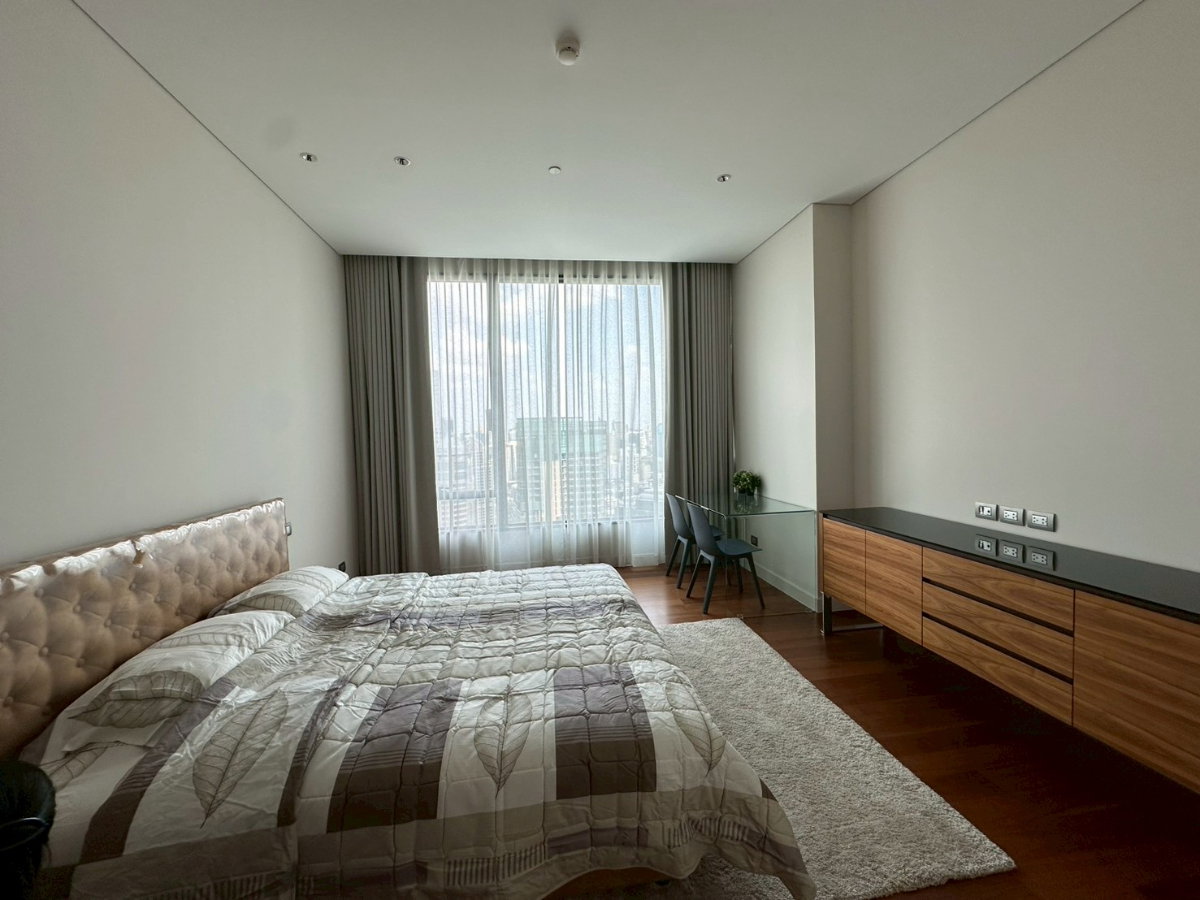 รูป +++เช่าด่วน+++ Sindhorn Residence** 2 ห้องนอน ขนาด 117 ตร.ม. - รูปที่ 10/16