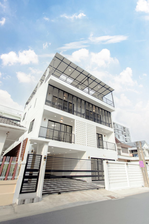 รูป  S344 🔥 ขายด่วน HOME OFFICE 4 ชั้น ทำเลเทพ รัชดา–สุทธิสาร 🔥ใกล้ MRT สุทธิสาร เพียง 22 ล้านบาท - รูปที่ 23/23