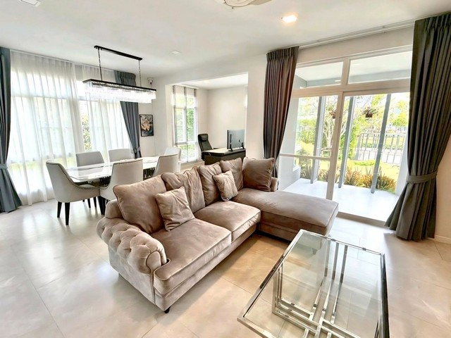 รูป เช่าบ้านเดี่ยว 2 ชั้น 112ตารางวา อยู่ถนน กรุงเทพกรีฑาตัดใหม่/ ใกล้พระราม 9 - รูปที่ 4/8