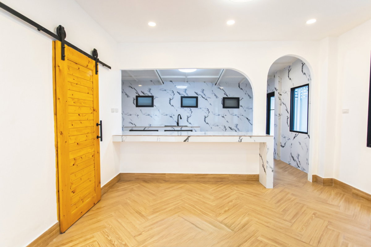 รูป  S344 🔥 ขายด่วน HOME OFFICE 4 ชั้น ทำเลเทพ รัชดา–สุทธิสาร 🔥ใกล้ MRT สุทธิสาร เพียง 22 ล้านบาท - รูปที่ 7/23