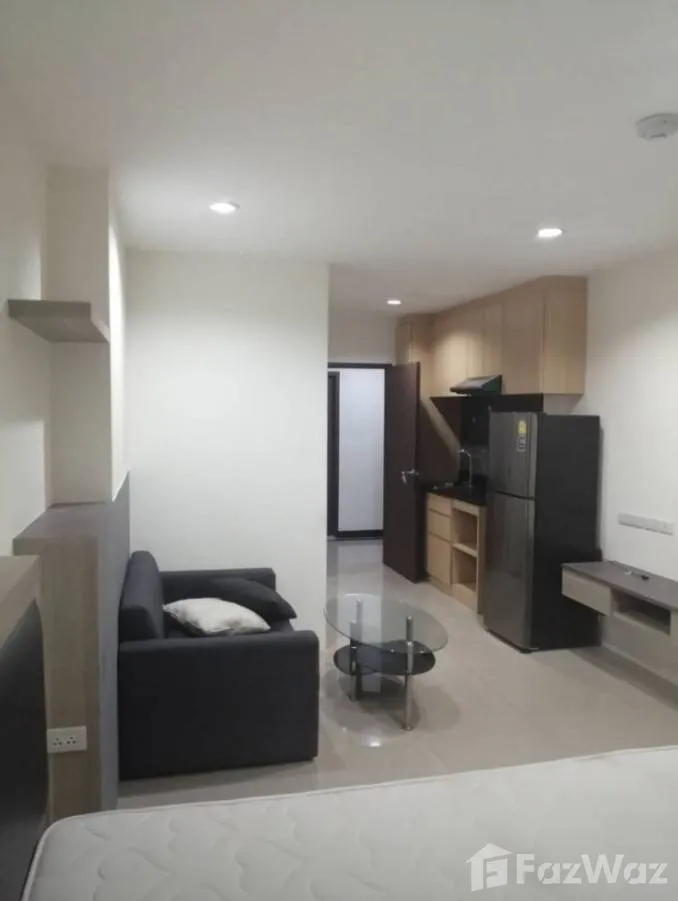 picture Studio room access to MRT Huamak 6199226 - 4/8