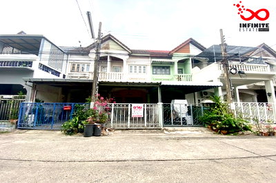 ทาวน์โฮม ท่าเรือวัดกลาง : ขายทาวน์เฮ้าส์ 2 ชั้น 18.6 ตรว. บ้านศรีวรา ถนนรามคำแหง ซอยรามคำแหง36/1