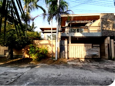 บ้านเดี่ยว ชลบุรี : BP00305 ขายบ้านแฝด หมู่บ้าน เปี่ยมมงคล 3 ตำบล ห้วยใหญ่ อำเภอ บางละมุง จังหวัด ชลบุรี